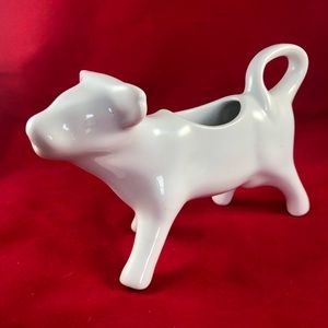 BIA Cordon Bleu White Cow 4oz Creamer